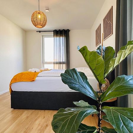Appartamento Amao-Sepia I 86Qm I King-Size Beds I Netflix I Privat Balcony I Free Parking I Near Europapark Rheinhausen Esterno foto