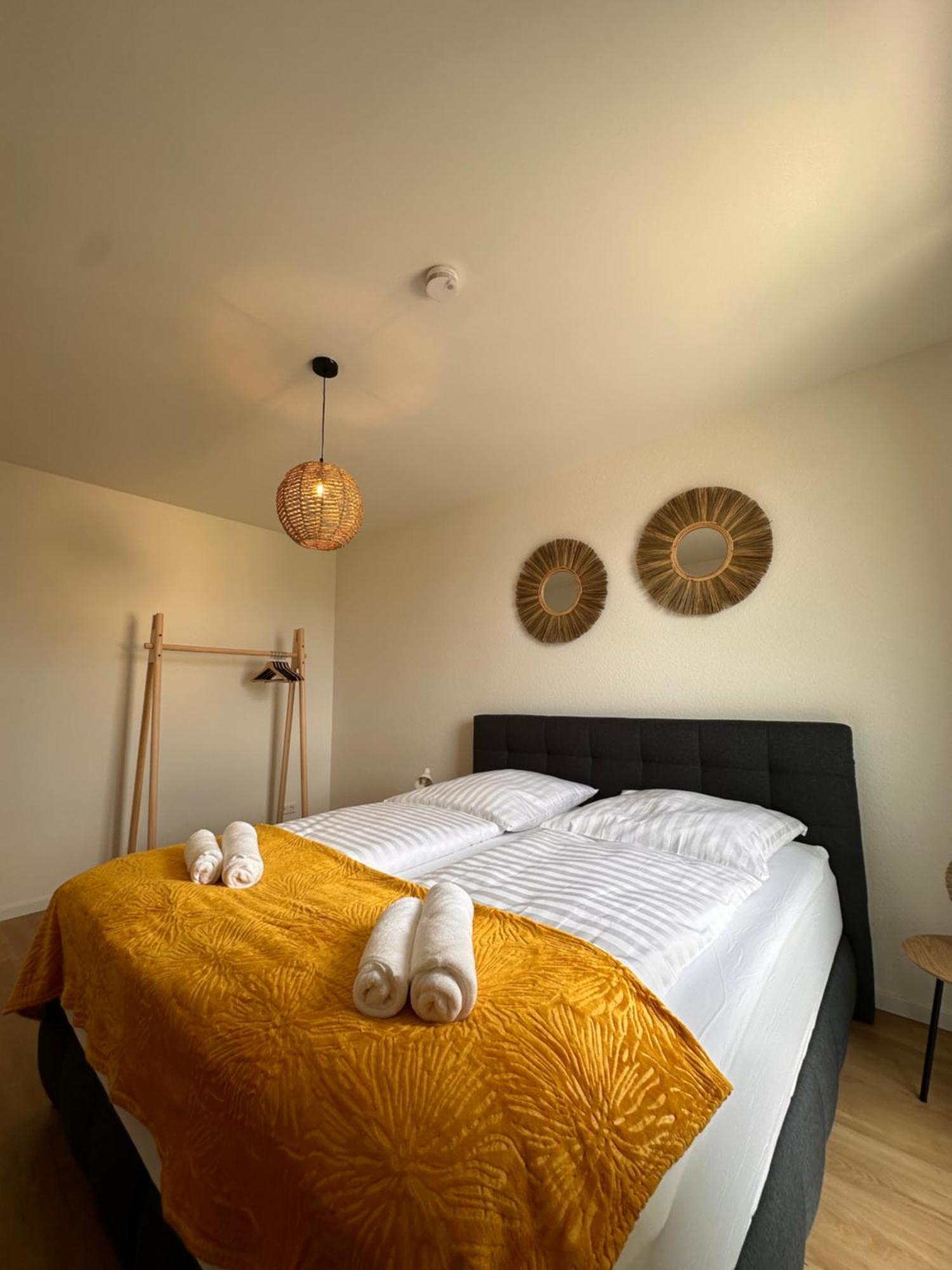 Appartamento Amao-Sepia I 86Qm I King-Size Beds I Netflix I Privat Balcony I Free Parking I Near Europapark Rheinhausen Esterno foto