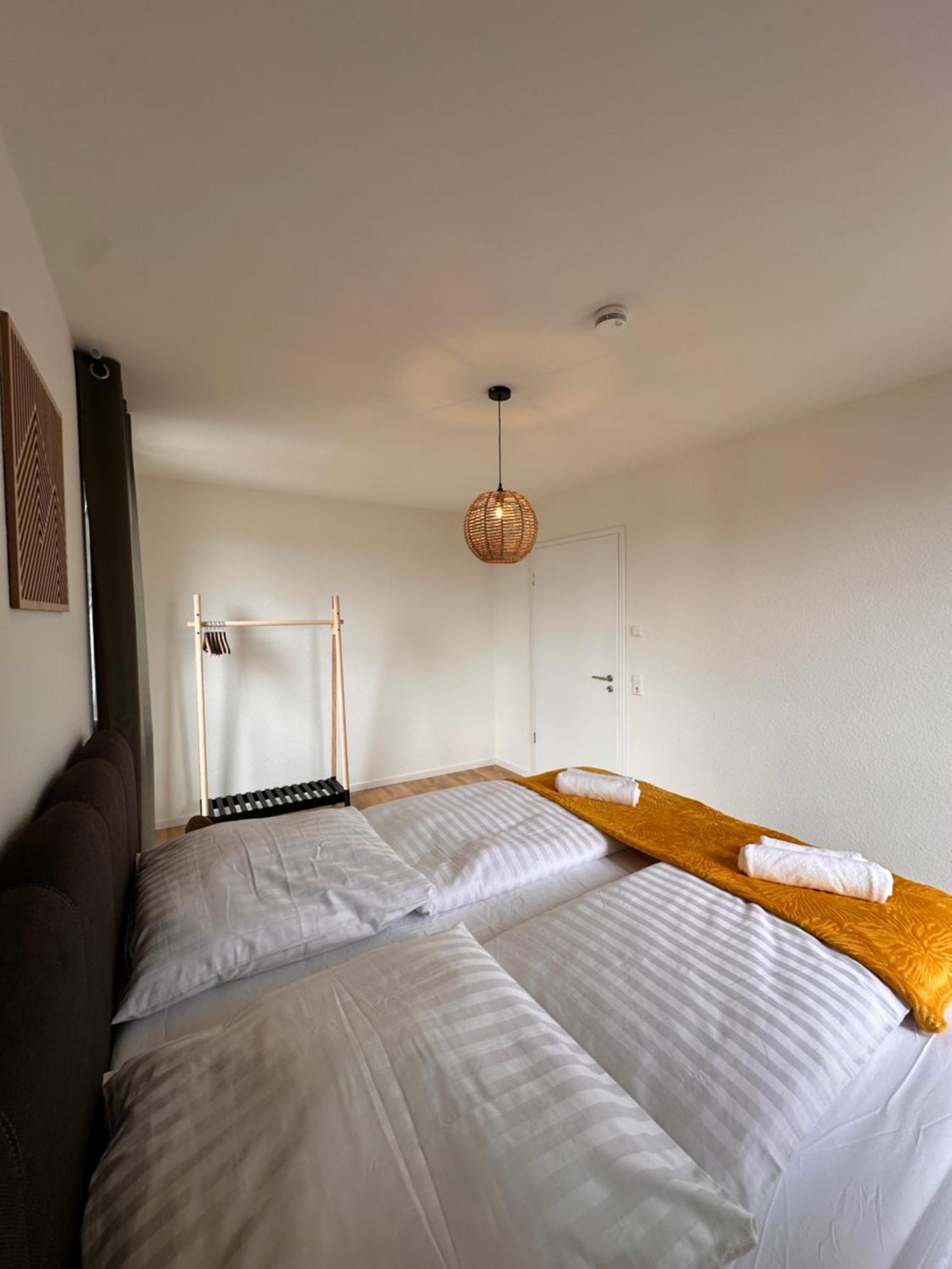 Appartamento Amao-Sepia I 86Qm I King-Size Beds I Netflix I Privat Balcony I Free Parking I Near Europapark Rheinhausen Esterno foto