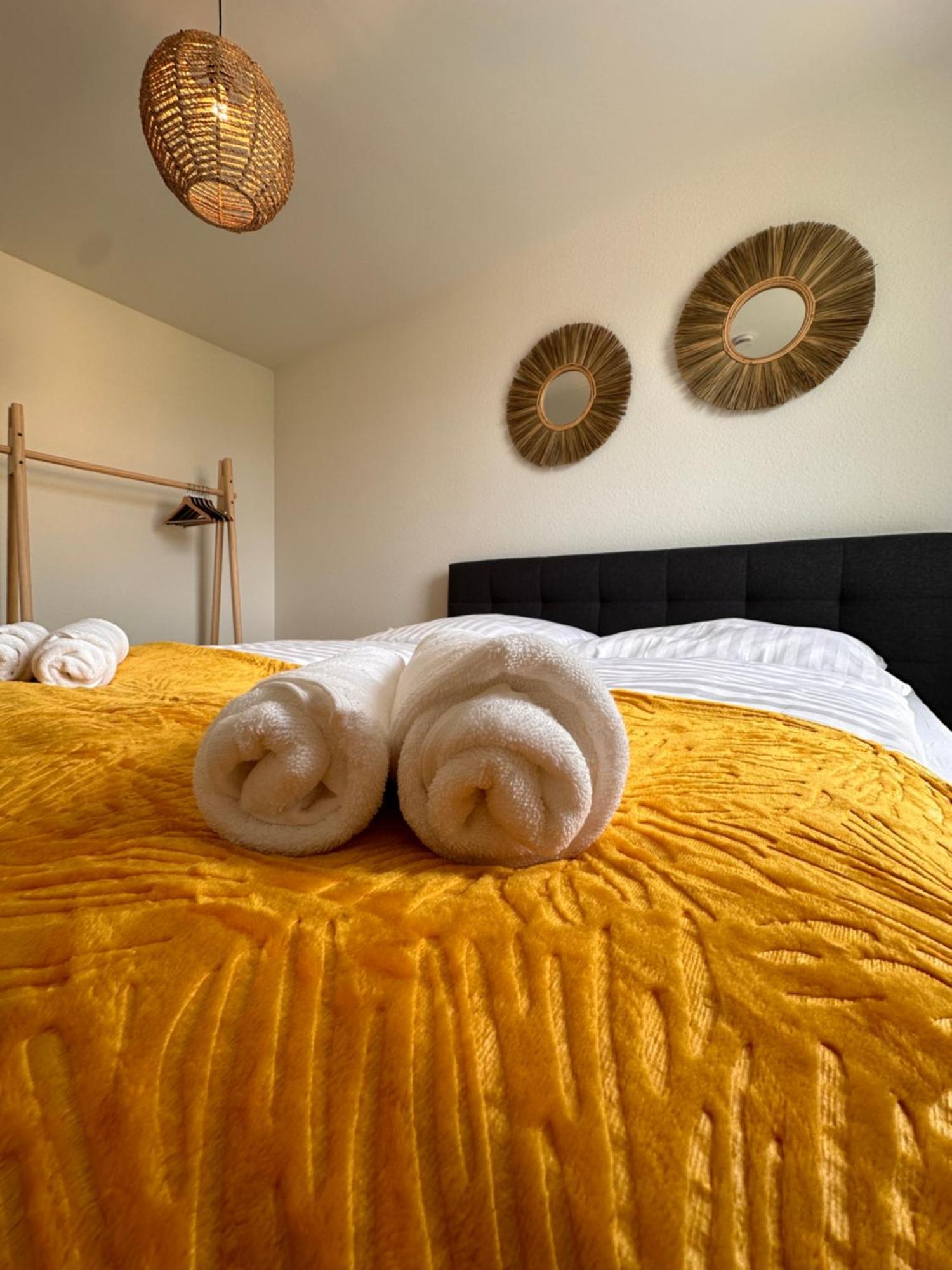 Appartamento Amao-Sepia I 86Qm I King-Size Beds I Netflix I Privat Balcony I Free Parking I Near Europapark Rheinhausen Esterno foto